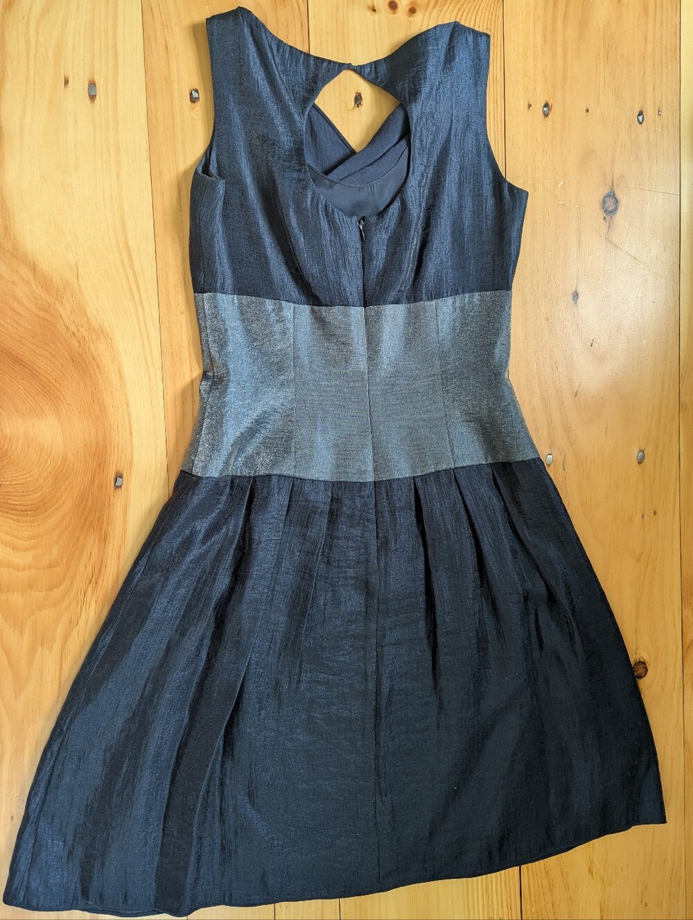 Vintage Navy Blue Two-toned Cowl Neck Dress With Drop Waist - Picture 3 of 7